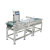 Na linha Checkweigher para produtos embalados