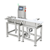 Na linha Checkweigher para produtos embalados
