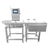 Na linha Checkweigher para produtos embalados
