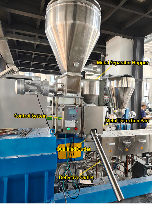 Fotos no local da instala&ccedil;&atilde;o do separador de metal