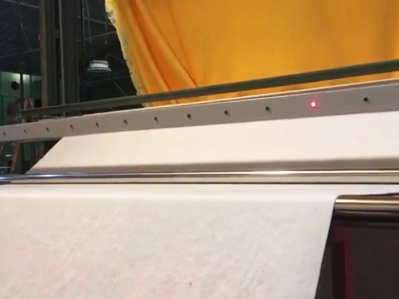 Detector de agulha para tecido não tecido